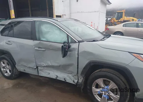 2022 Toyota Rav4 Hybrid Xle from USA, damaged, VIN 2T3RWRFVXNW131419